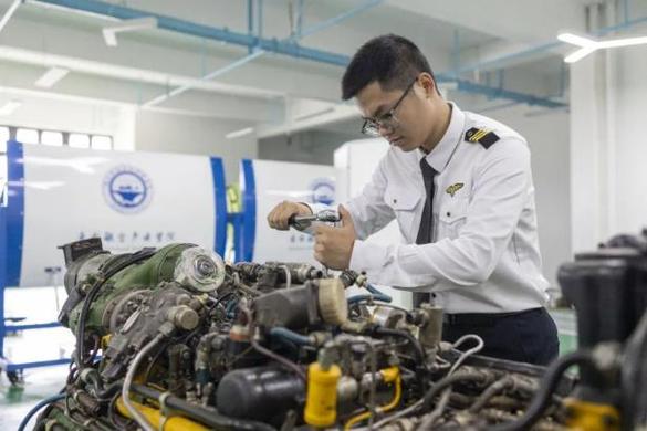 航空地面维修专业_航空地面维修专业工资-第5张图片-职教招生网