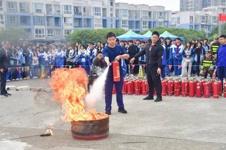 成都龙泉光华技工学校是公办吗_成都光华科技有限公司招聘信息-第4张图片-职教招生网 成都龙泉光华技工学校是公办吗_成都光华科技有限公司招聘信息-第4张图片-职教招生网