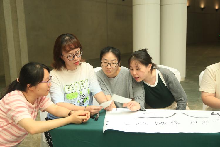 护理专业学校的学费_学护理学费一年多少钱-第3张图片-职教招生网 护理专业学校的学费_学护理学费一年多少钱-第3张图片-职教招生网