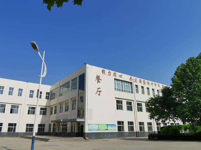 衡水高端平面设计学校,衡水平面设计培训机构-第3张图片-职教招生网 衡水高端平面设计学校,衡水平面设计培训机构-第3张图片-职教招生网